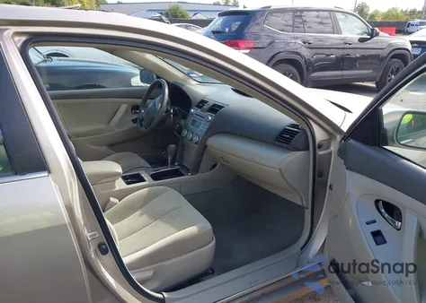 2009 Toyota Camry Le из США, поврежденный, VIN 4T1BE46K29U880713